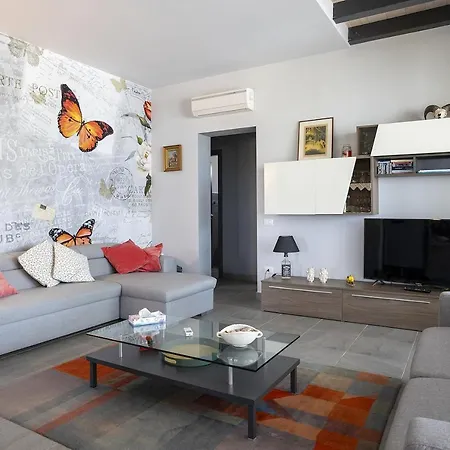 Bellavista Villa *